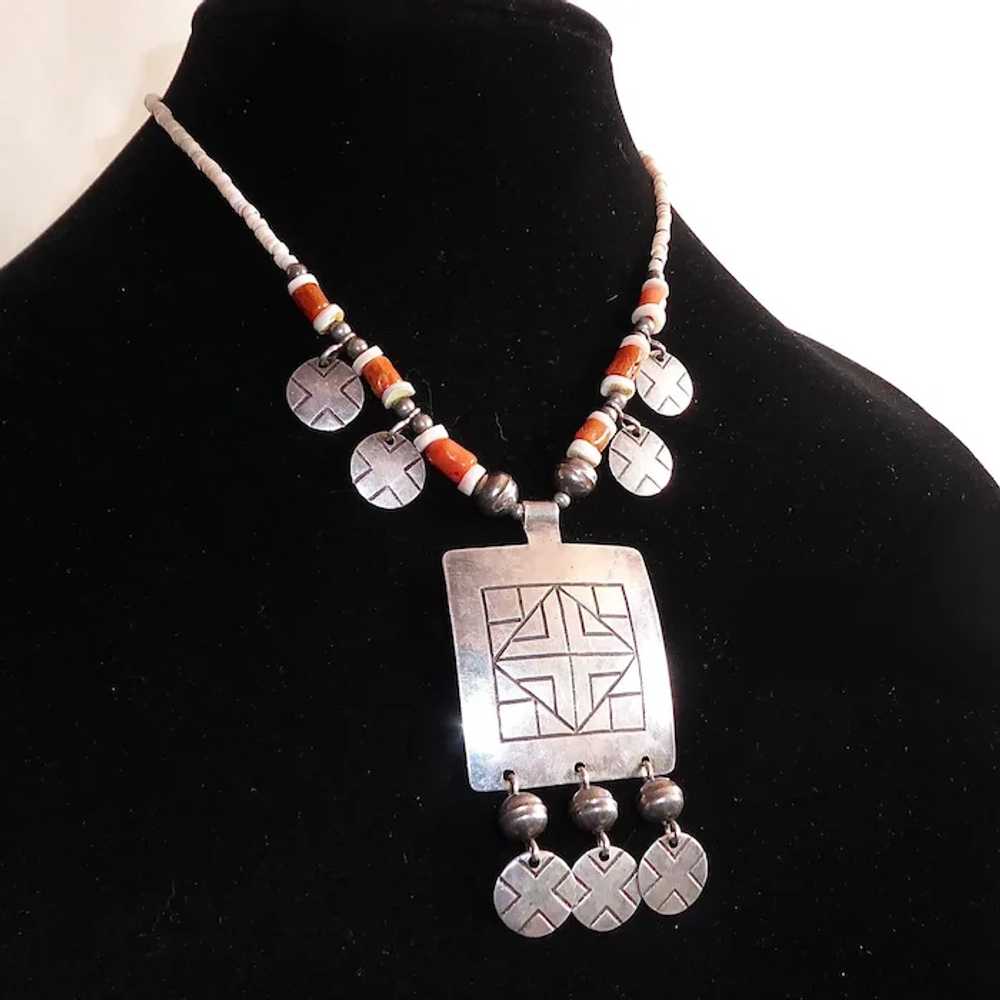 Ethnic Sterling Pendant Necklace w Coral & Shell … - image 5