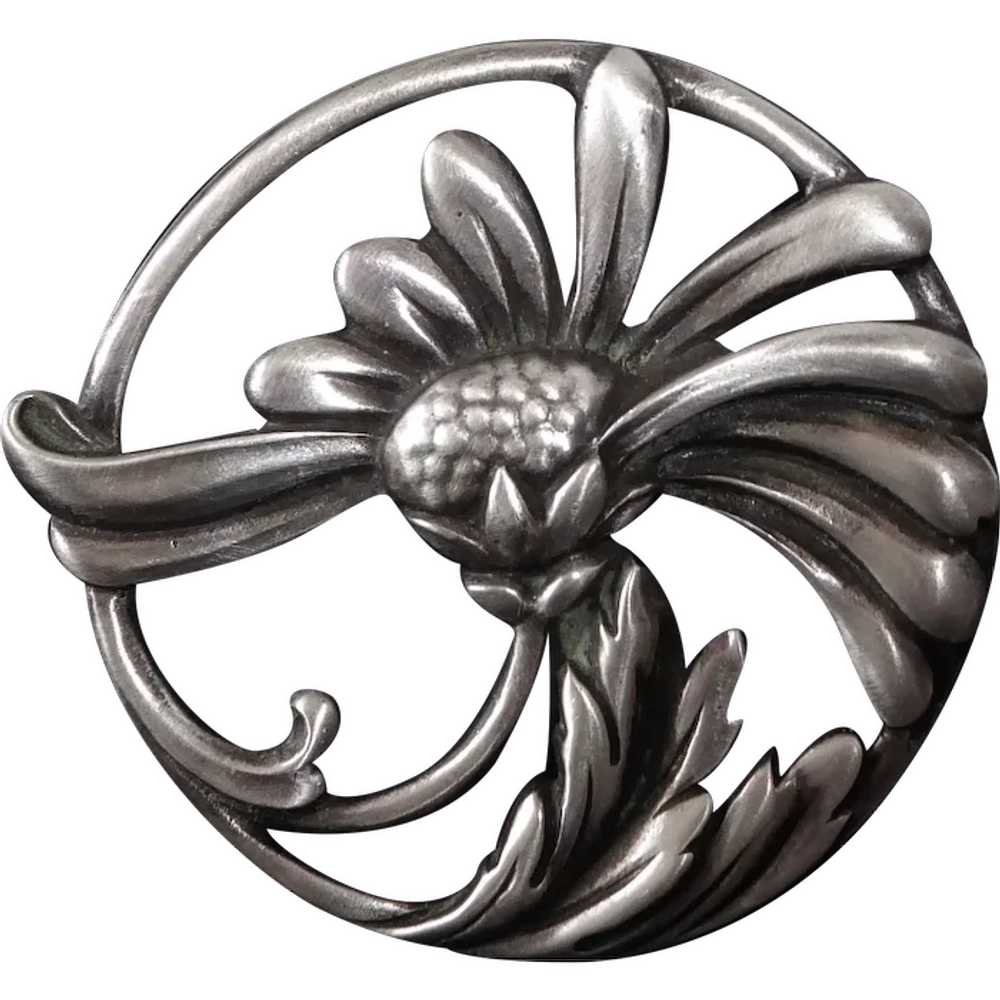 Viking Craft Art Deco Sterling Stylized Daisy Pin - image 1
