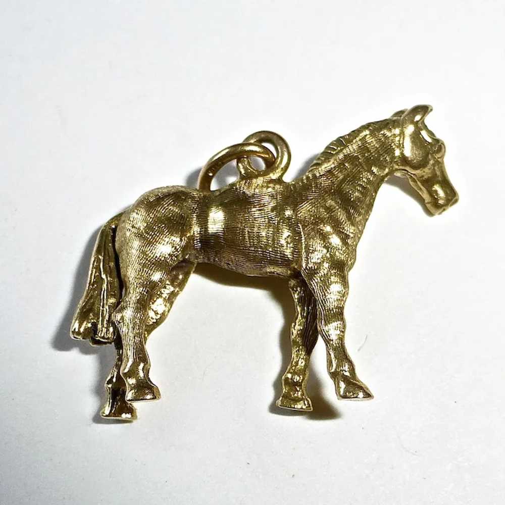 9k Yellow Gold Three Dimensional Horse Charm - image 2