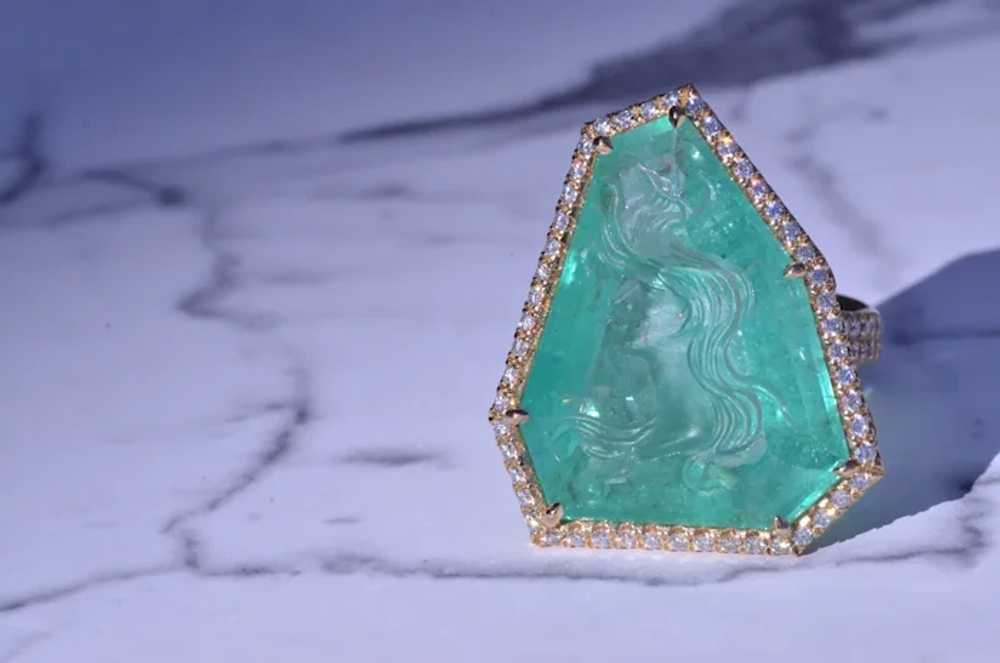 Russian Intaglio Emerald in 18 Karat Yellow Gold … - image 6