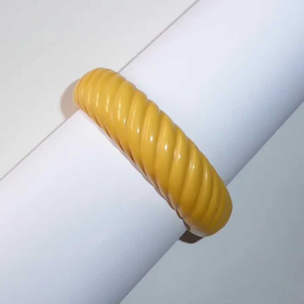 Creamed Corn Molded Celluloid Incised Cuff Bracel… - image 5