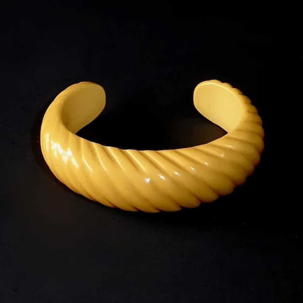 Creamed Corn Molded Celluloid Incised Cuff Bracel… - image 7