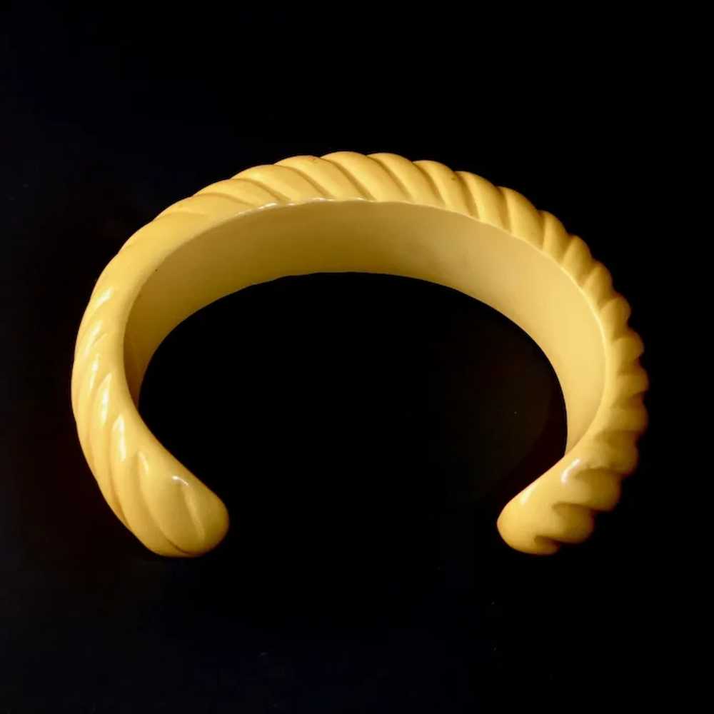 Creamed Corn Molded Celluloid Incised Cuff Bracel… - image 9