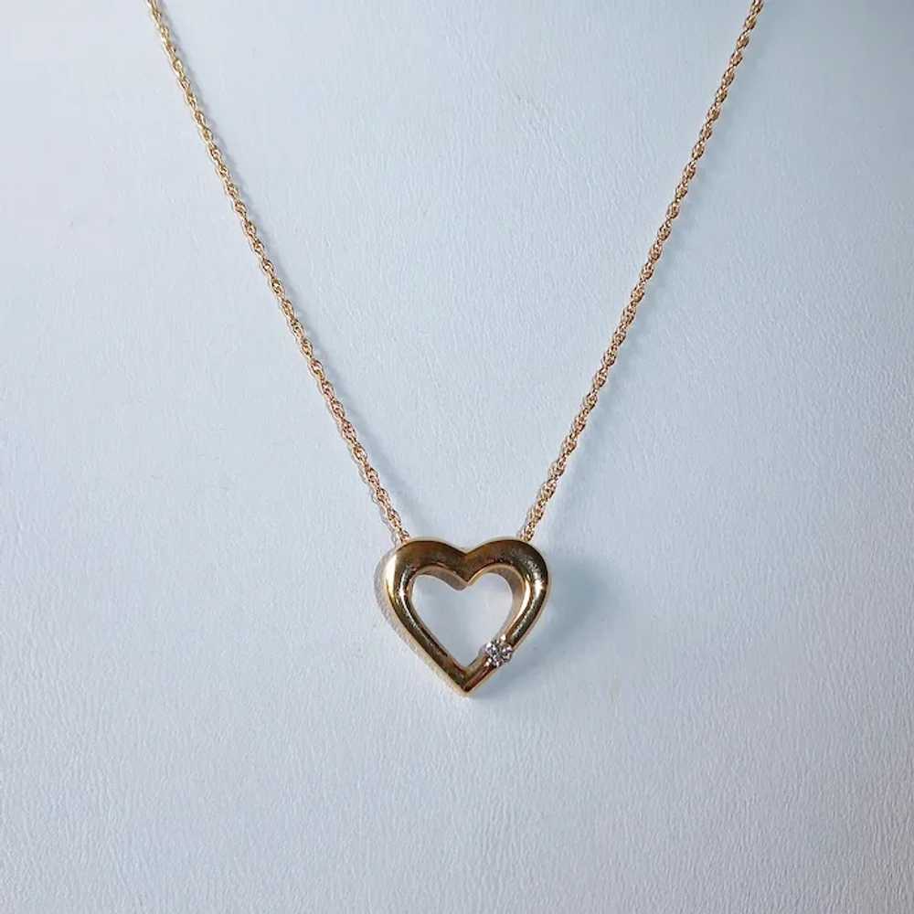 14k Gold Heart Pendant Necklace w Diamond - image 10