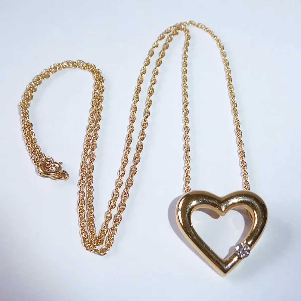 14k Gold Heart Pendant Necklace w Diamond - image 2