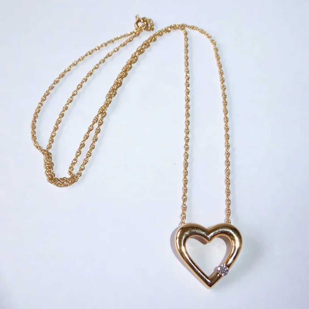 14k Gold Heart Pendant Necklace w Diamond - image 9