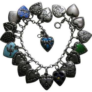 Vintage Twenty Sterling Heart Charm Bracelet - image 1
