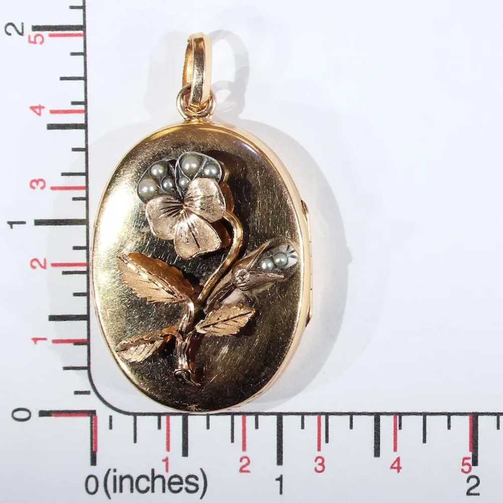 Lovely Victorian Pansy Locket Pearl Gold - image 9