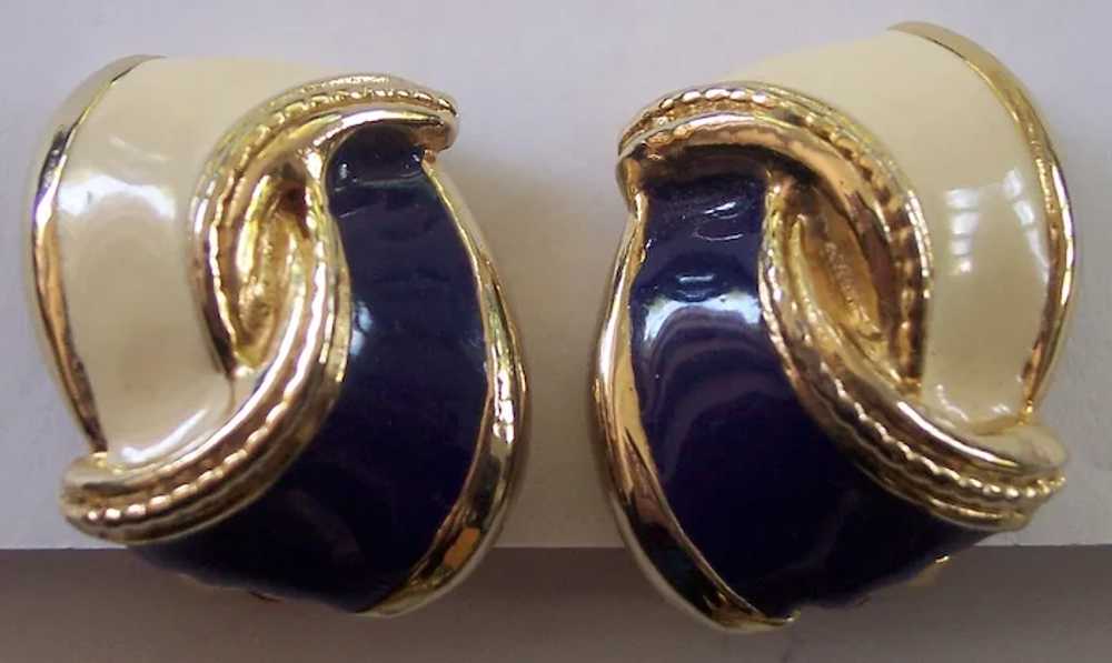 Vintage Gay Boyer Blue and Cream Enamel Earrings … - image 3