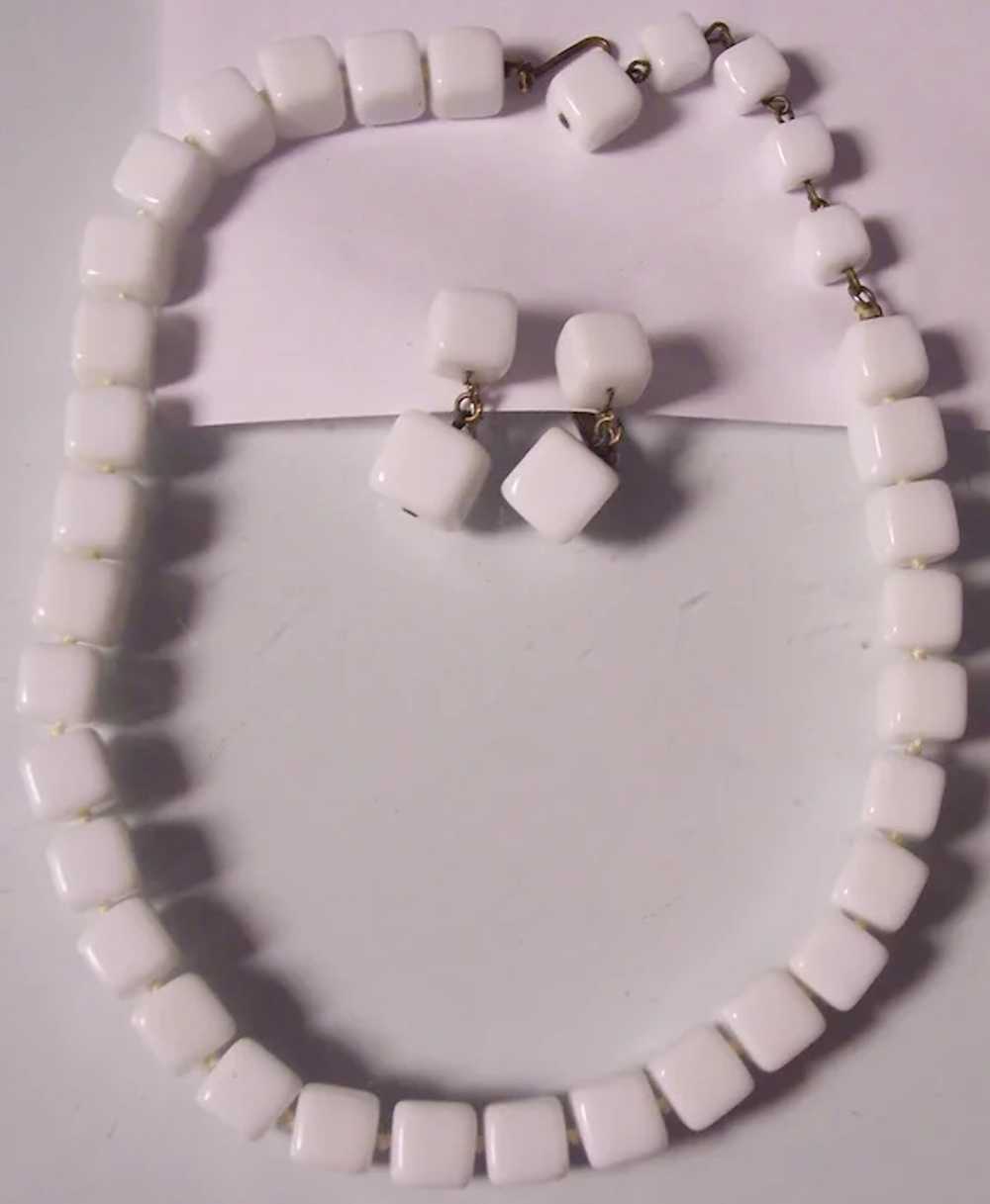 Vogue JLRY White Glass Cubes Necklace & Earrings … - image 2