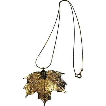 Natural Maple Leaf Pendant Necklace