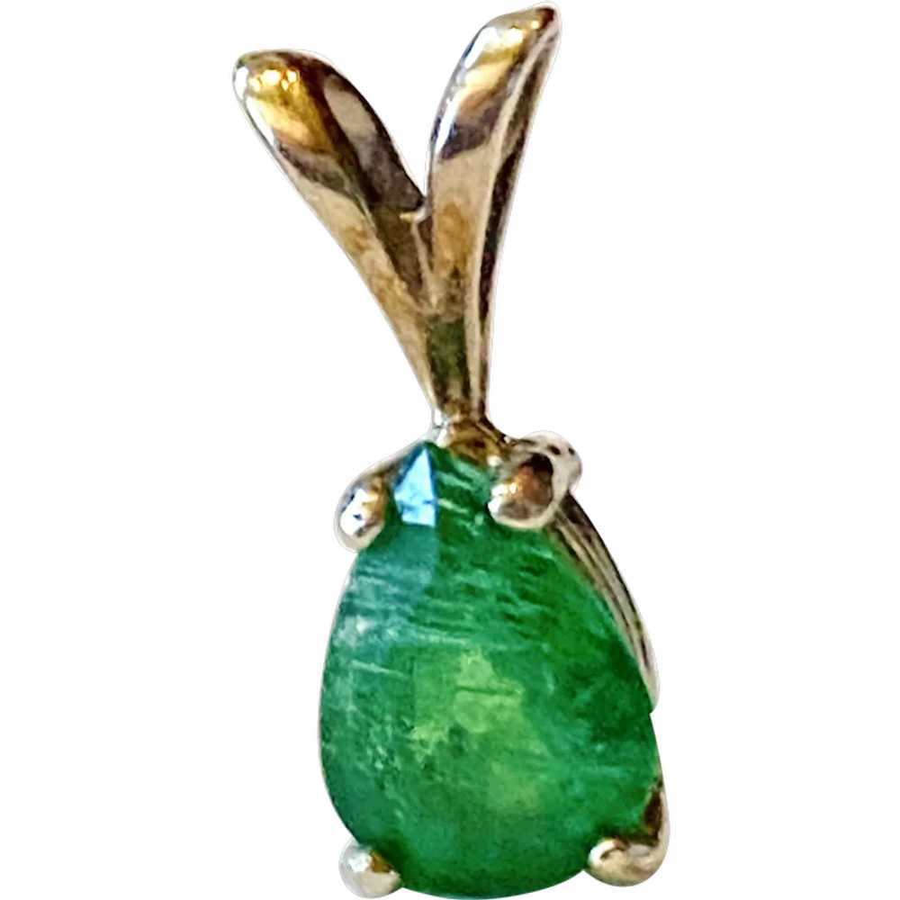 14K Pear Shaped Emerald Pendant - image 1