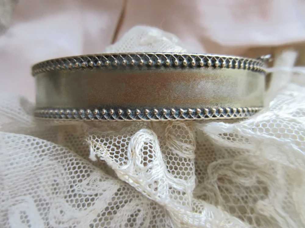 Victorian Antique Bangle Bracelet in Gold Fill  E… - image 2