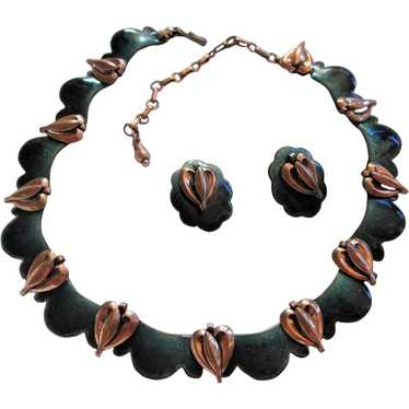 Matisse "Queen Anne" Teal Necklace and Screw-back 