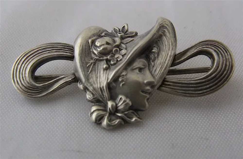 Ca 1900 Art Nouveau Woman in Bonnet Sterling Pin - image 3