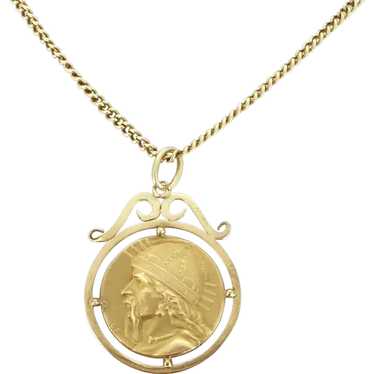 French Art Nouveau Gallic warrior medal, 18kt gold