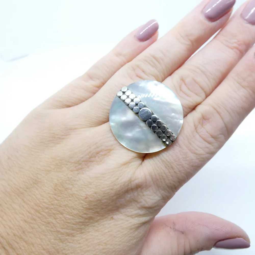 LARGE Mother of Pearl Silver Fashion Ring - image 6