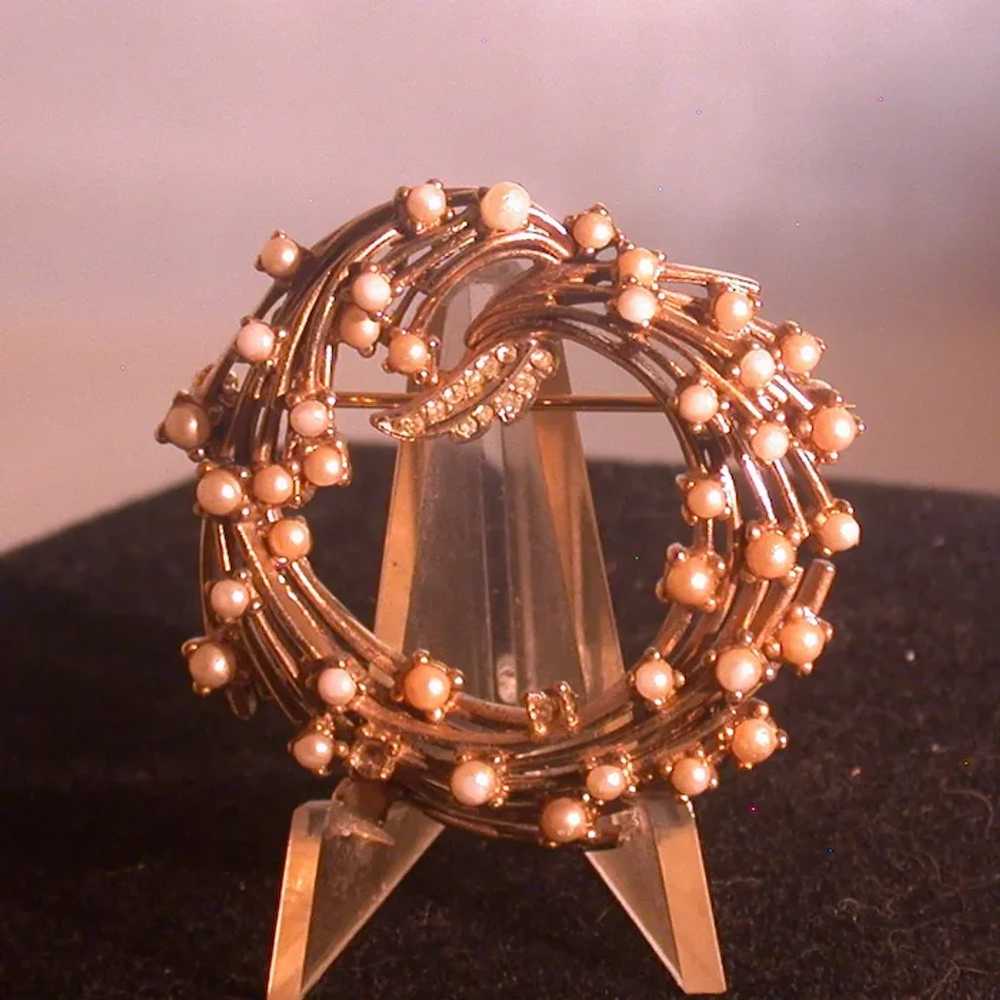 Vintage Ciner Jewelry Pin, Faux Pearls and Rhines… - image 2