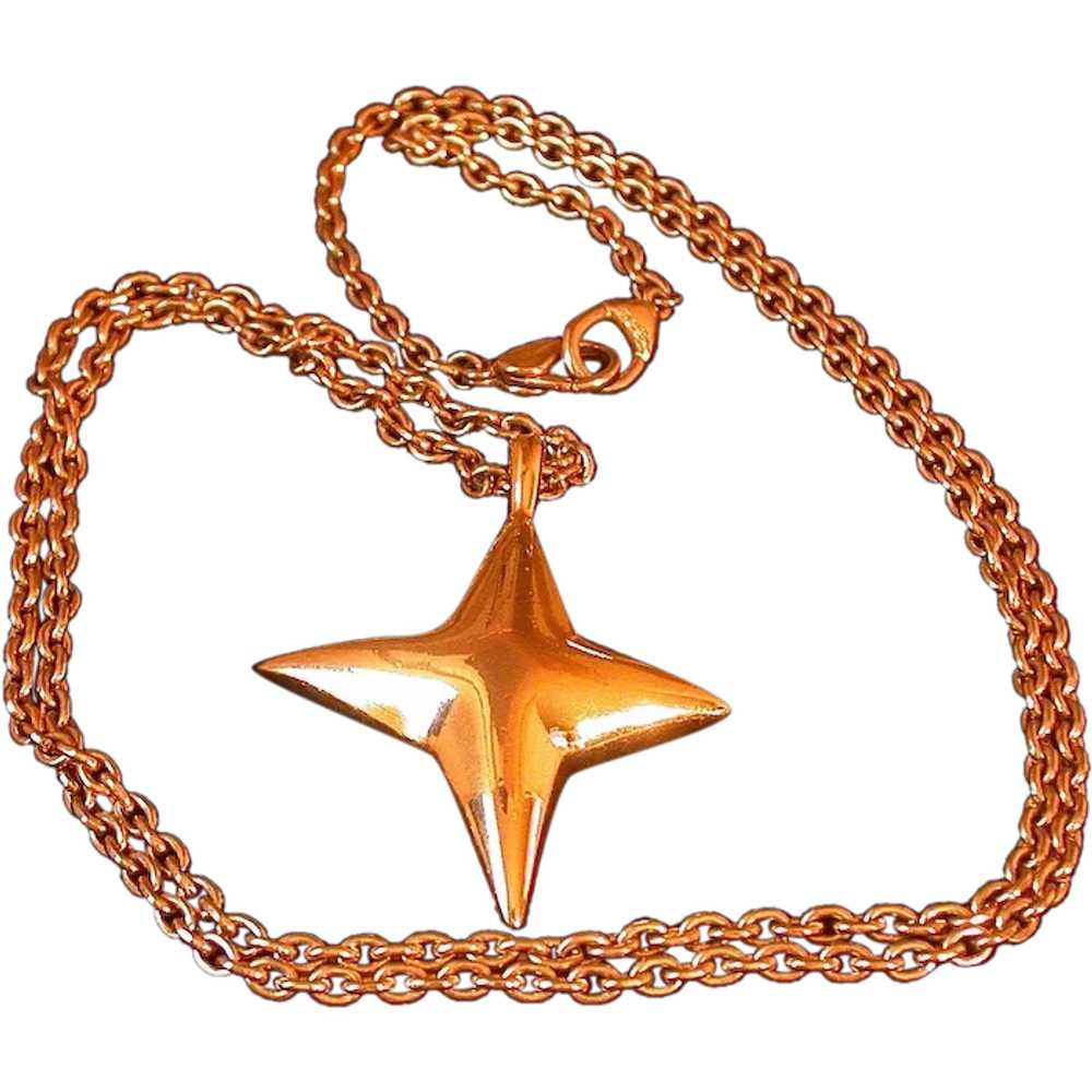 Liz Claiborne Star Pendant On 32-inch Liz Claibor… - image 1