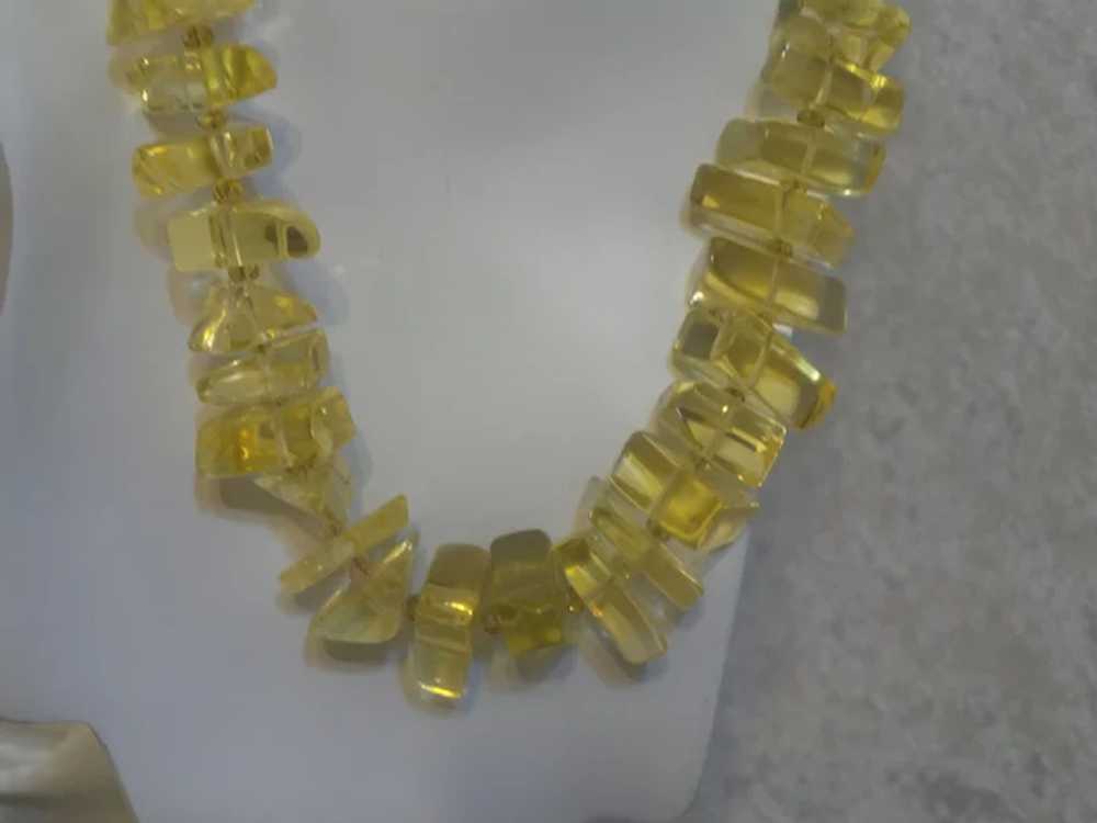 Yellow Beaded Necklace with Filigree Silver Plate… - image 9