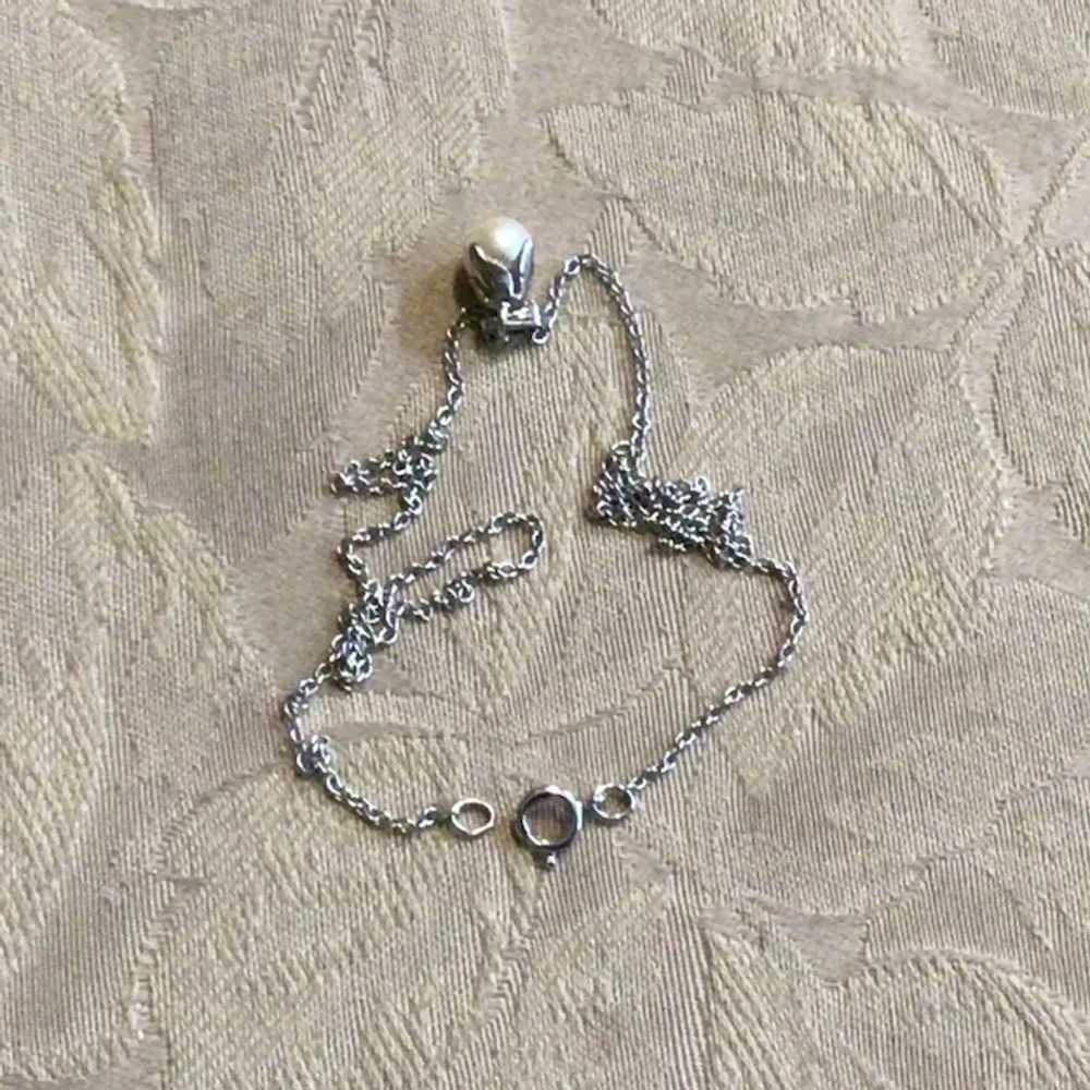 Silver Tone Faux Pearl Pendant Necklace - image 4