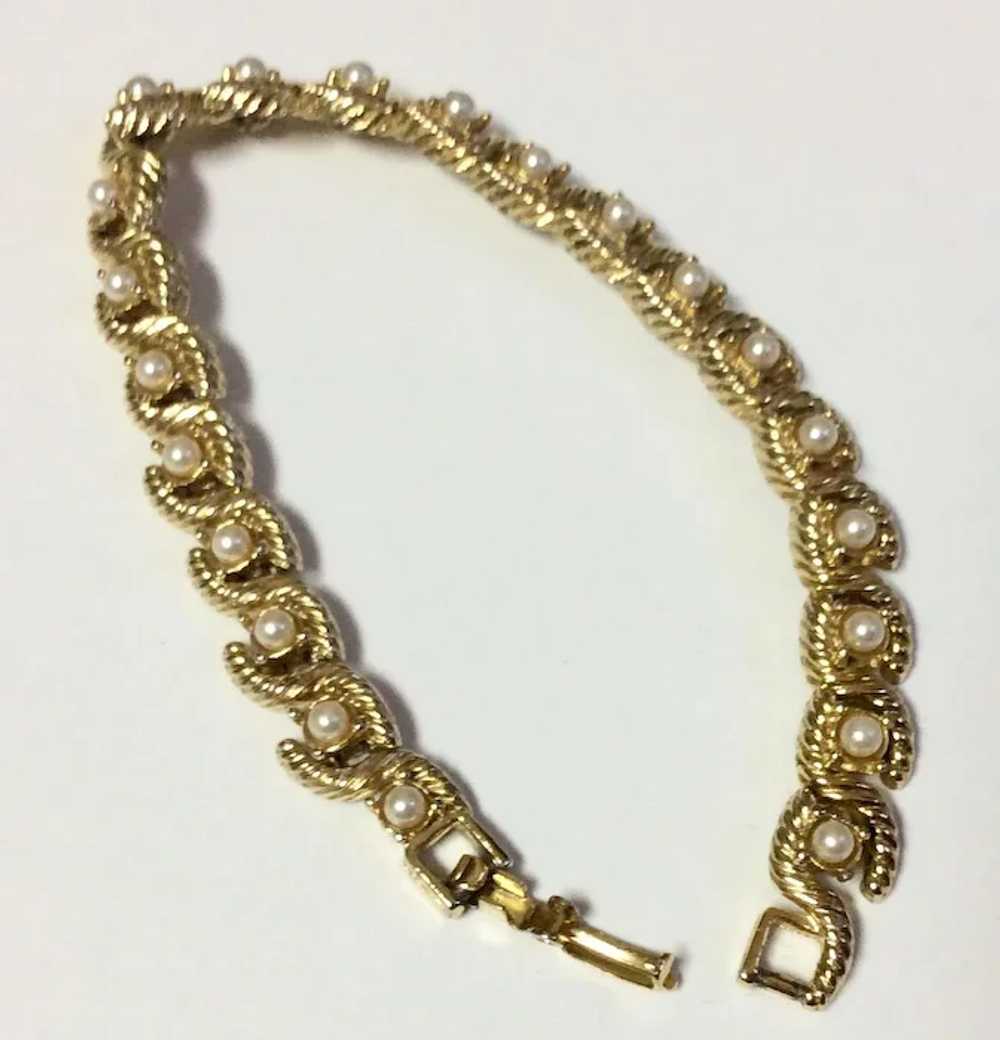 Gold Tone Faux Pearl Bracelet - image 5
