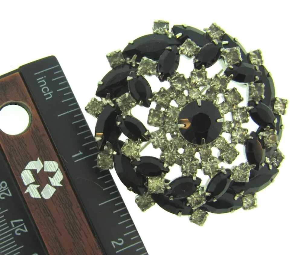 Vintage black and crystal pinwheel rhinestone Bro… - image 3
