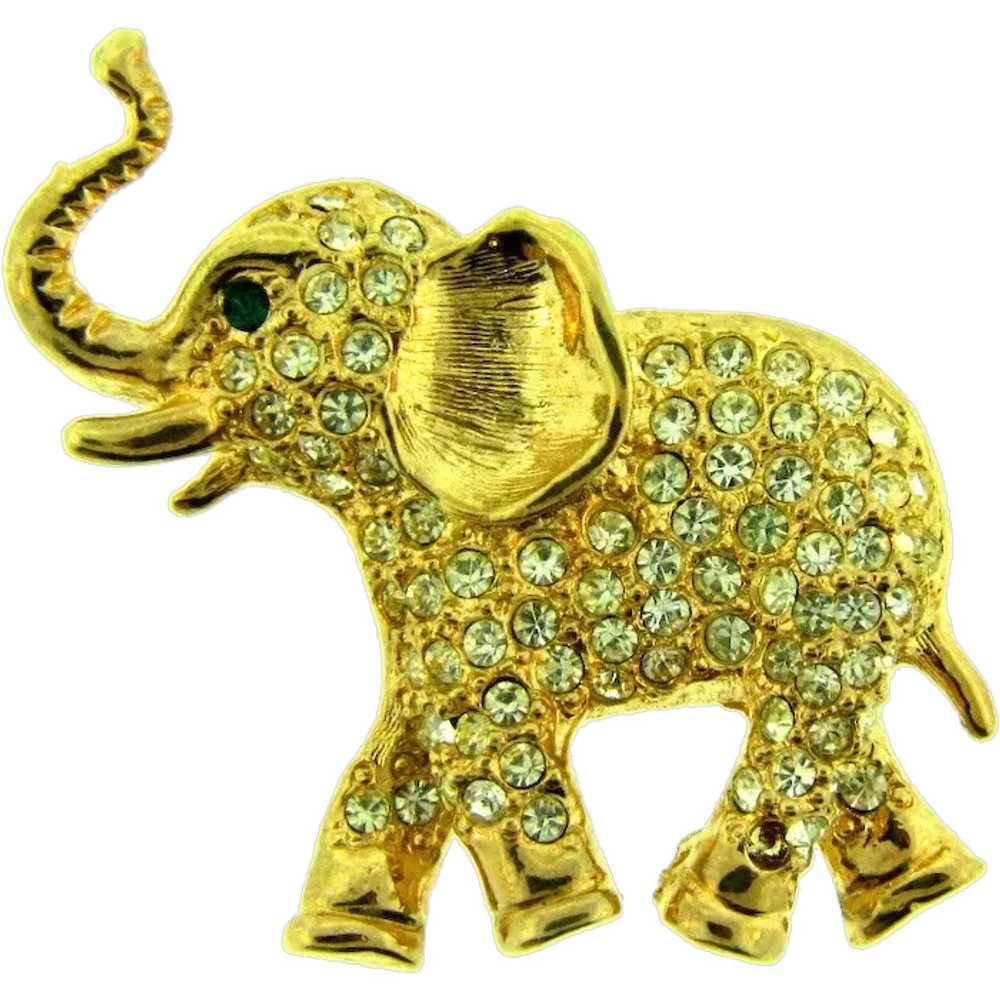 Vintage figural gold tone elephant Brooch with cr… - image 1