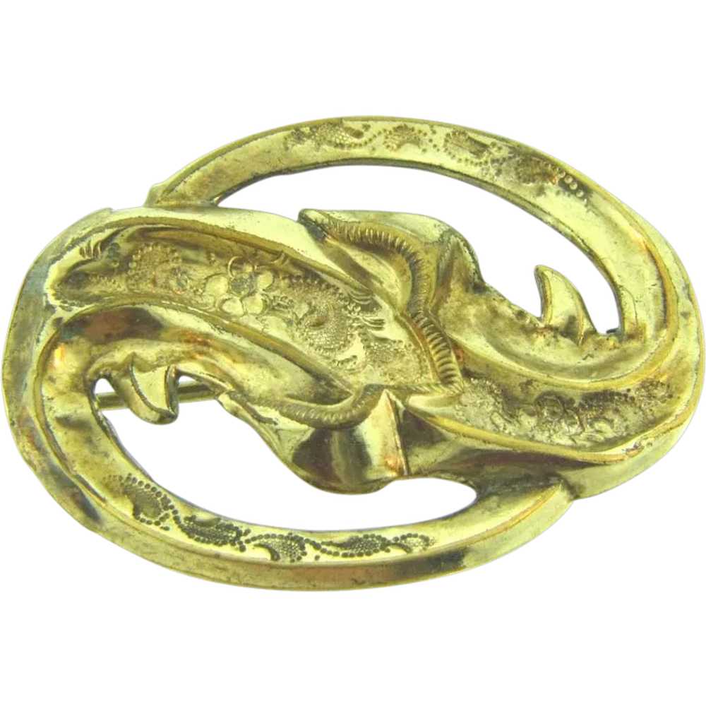 Vintage early gold filled Brooch with chased desi… - image 1
