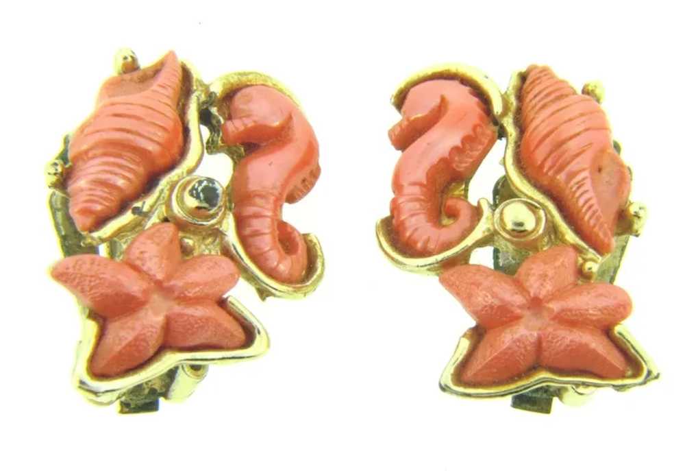 Vintage gold tone clip-on Earrings with seashell … - image 4