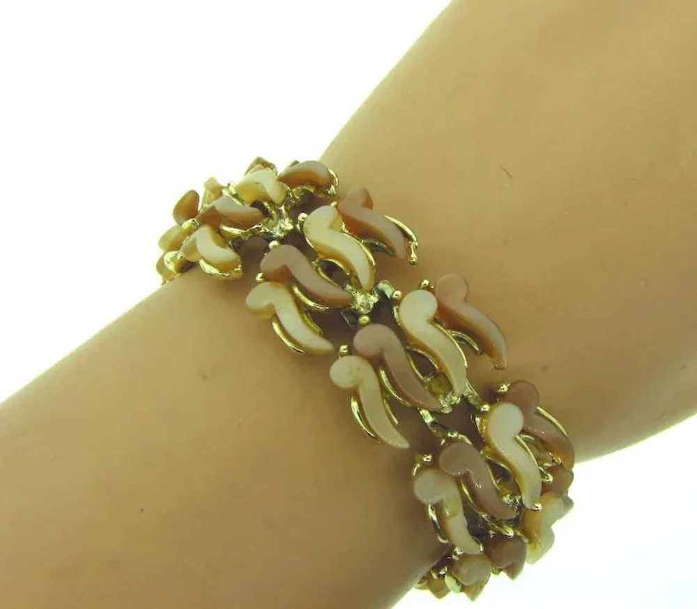 Vintage 1950's thermoset Bracelet in brown shades - image 4