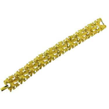 Vintage link gold tone leaf Bracelet