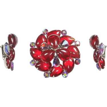 Red Teardrop Cabochon Brooch and Earrings – Vibra… - image 1