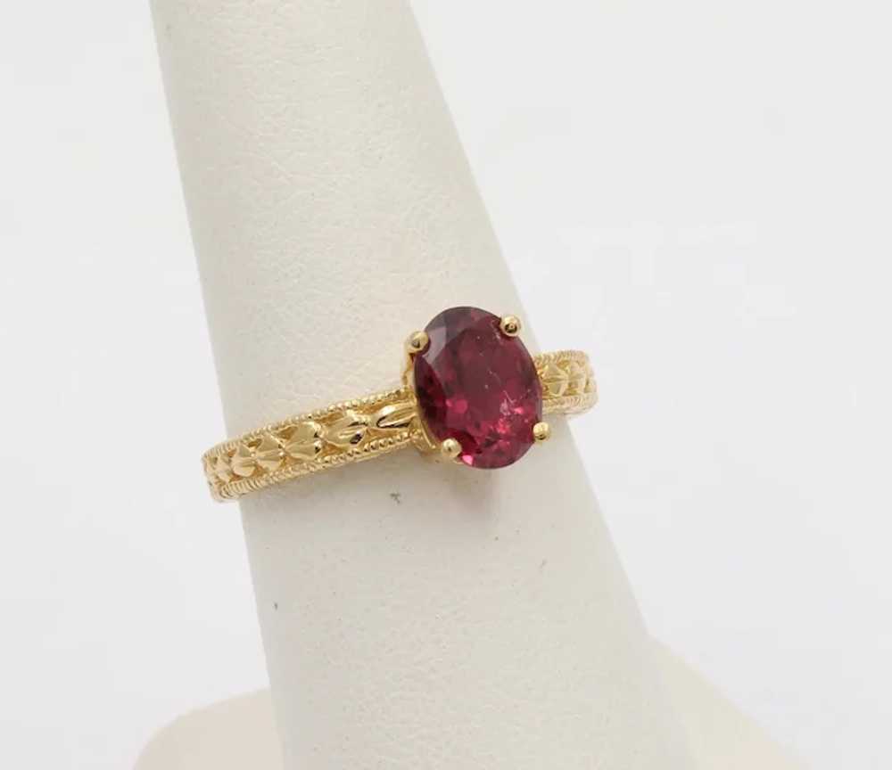 Vintage 14K Yellow Gold Rubelite Engraved Solitai… - image 3