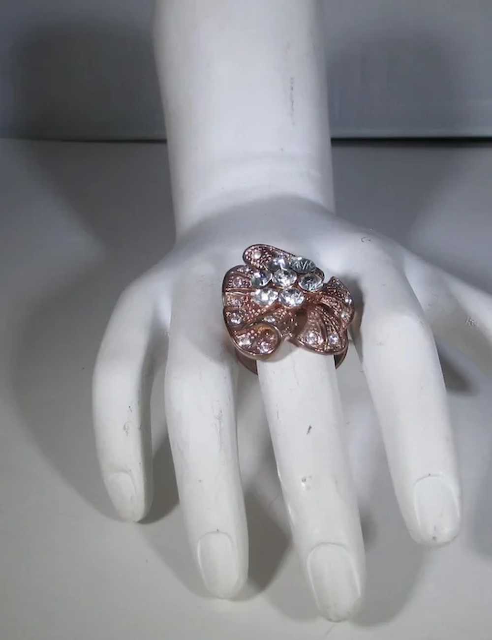 Copper Tone Costume Ring Decorated in Flower Form… - image 3