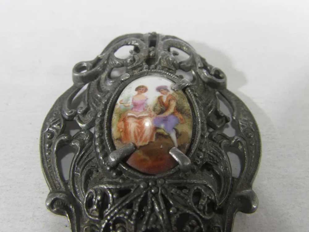 1940's Fur Clip With Hand Painted Ceramic Center - image 7