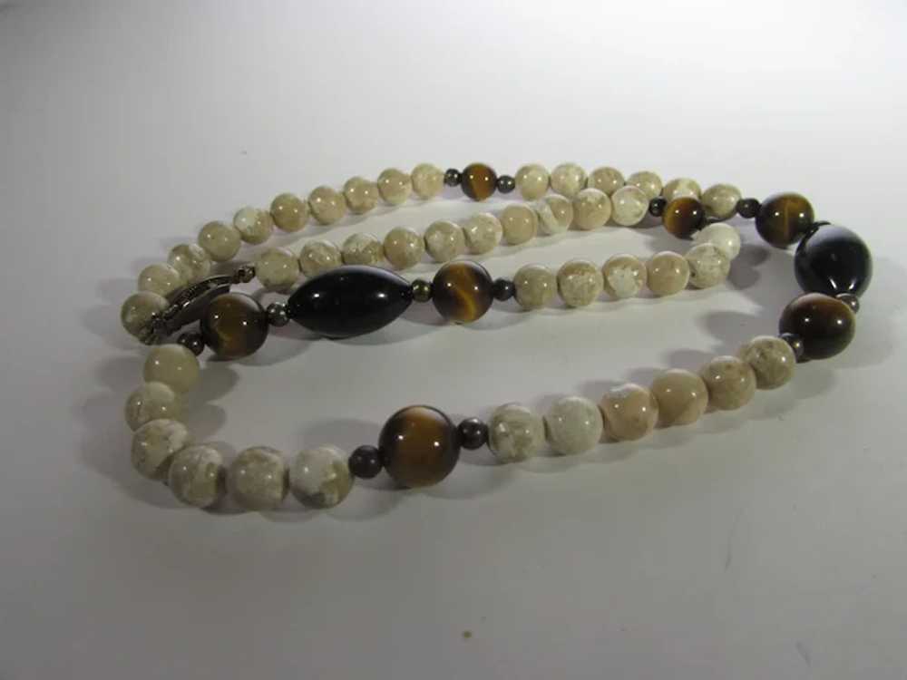 Agate Necklace With Tiger's Eye and Onyx Accents - image 9