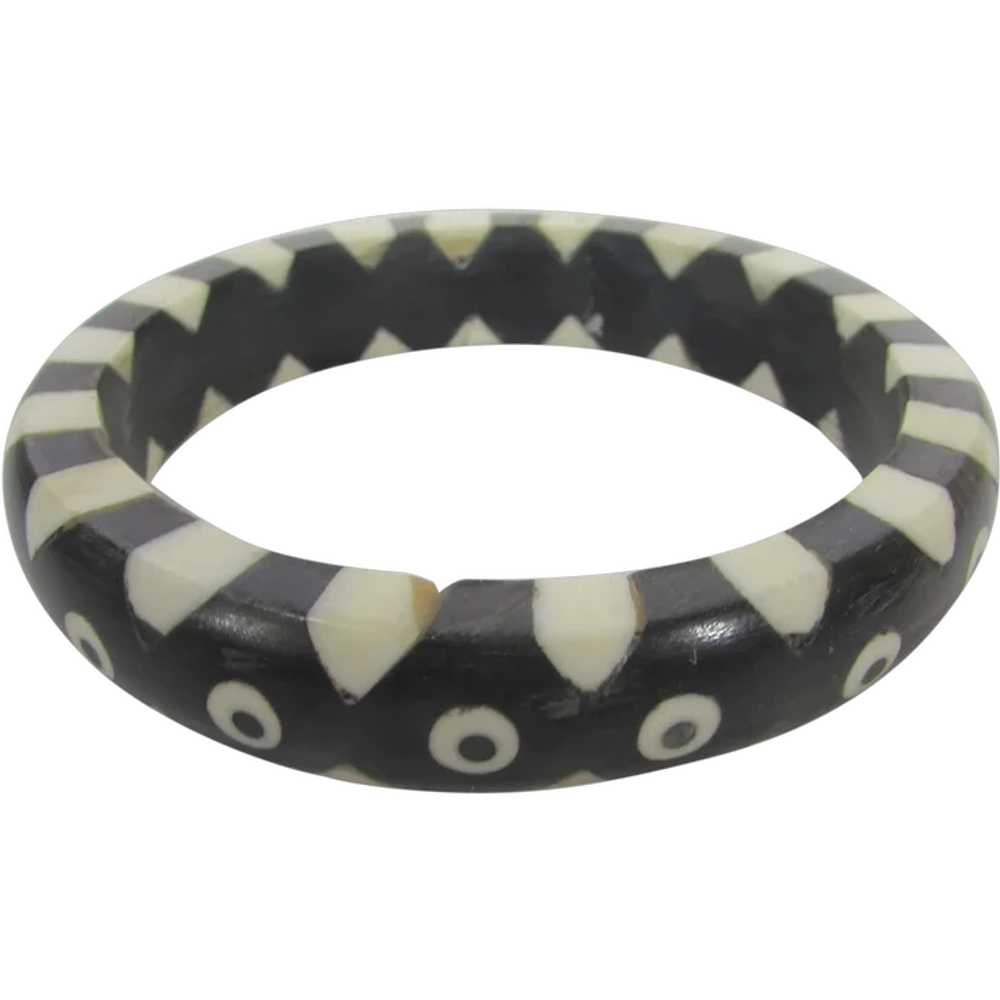 Vintage Black and White Inlaid Lucite Bangle - image 1