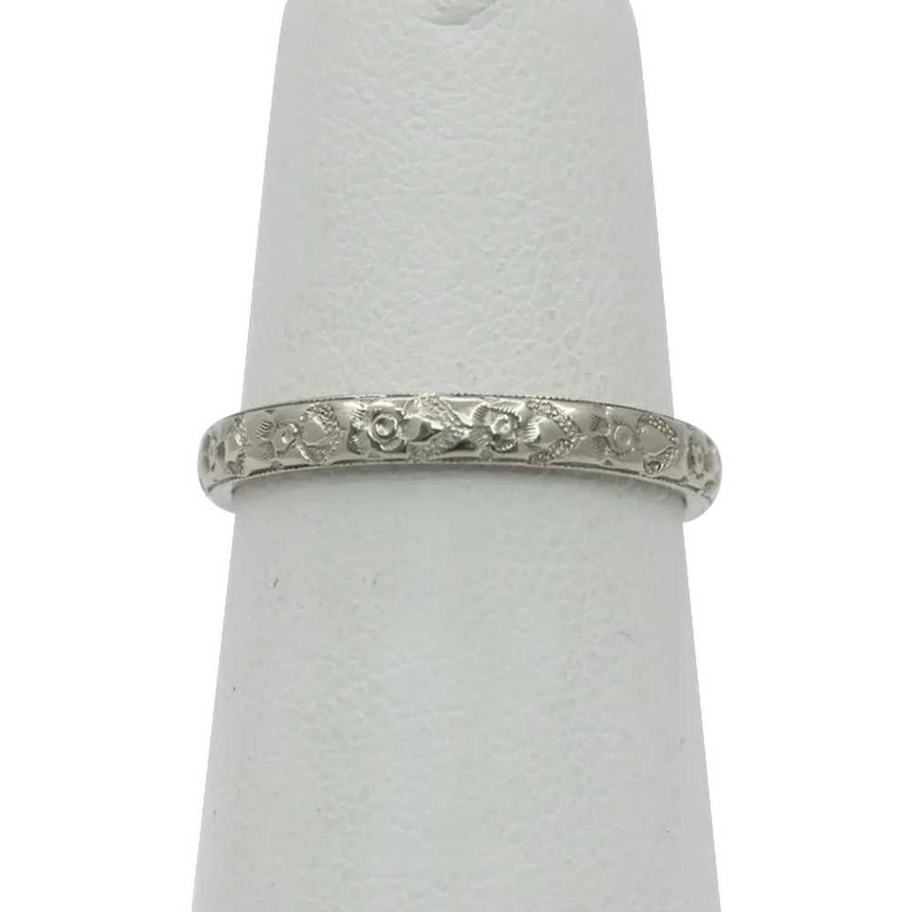 Art Deco 18K White Gold Hand Engraved Band - image 1