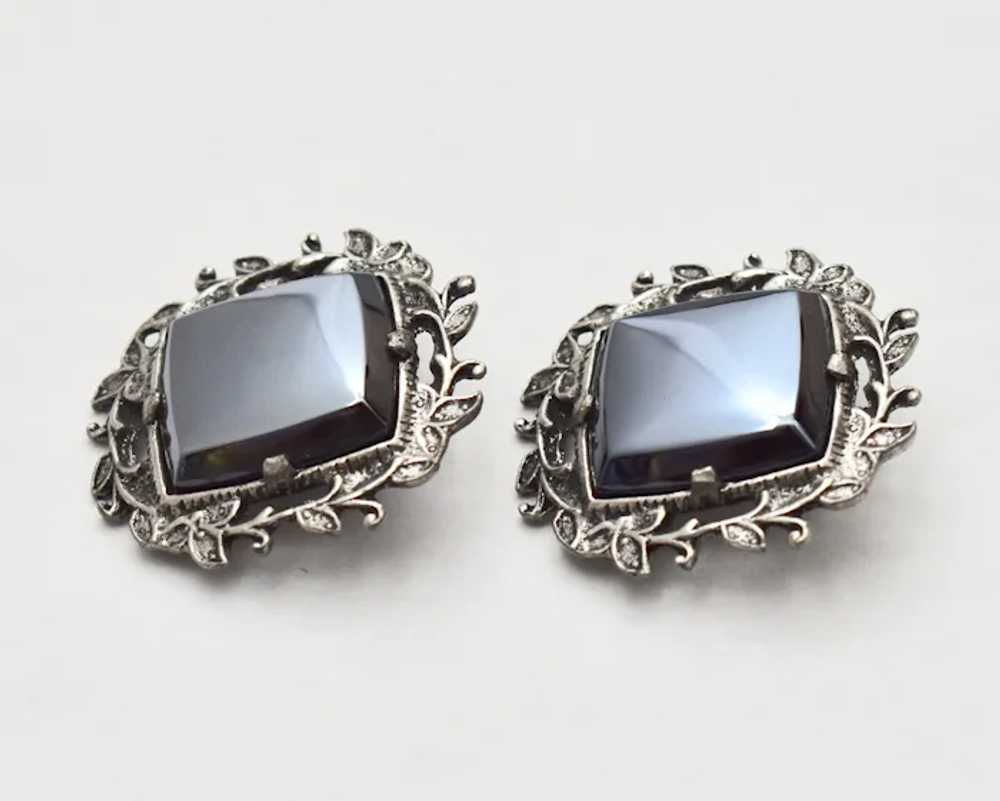 c1950s Chunky Iridescent Hematite Art Glass Earri… - image 9