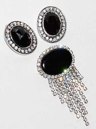 1950/60s Faux Onyx & Rhinestone Earrings/Pin Set