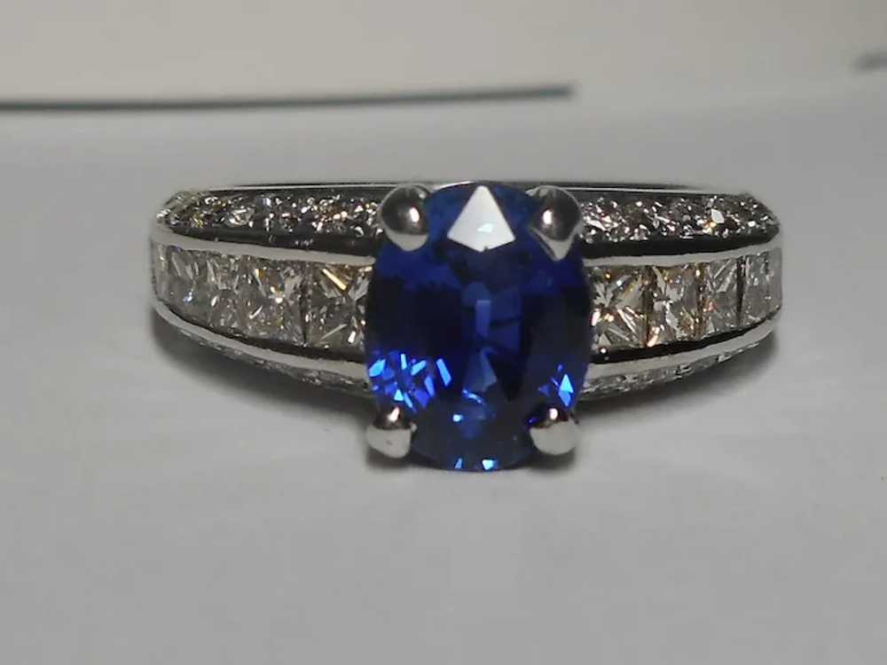 Natural Sapphire Diamond Ring Size 5 1/2 18k - image 9