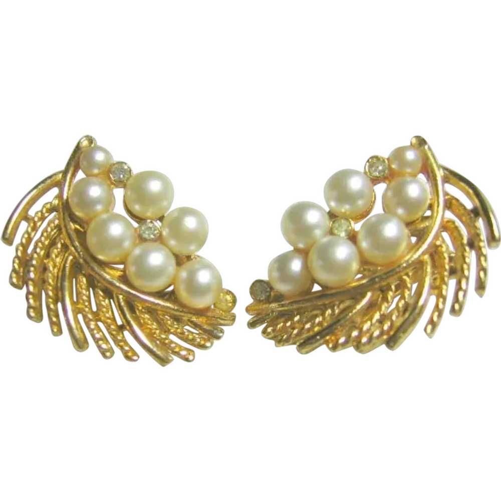 Vintage Signed Lisner Faux Pearls & Crystal Leaf … - image 1