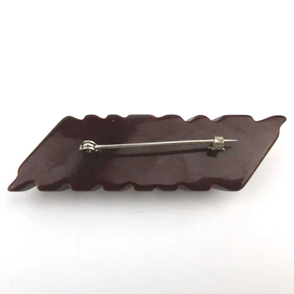 1930s Carved Chocolate Bakelite Pin Brooch - image 5