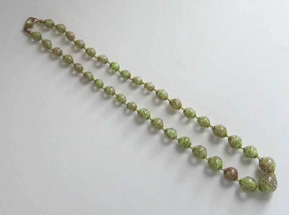 Lovely Speckled Glass Bead Necklace - image 3