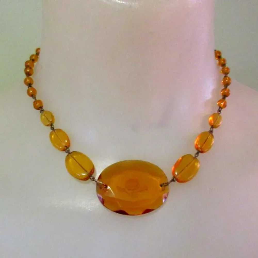 Intaglio Glass Necklace, Art Deco Czech - image 2