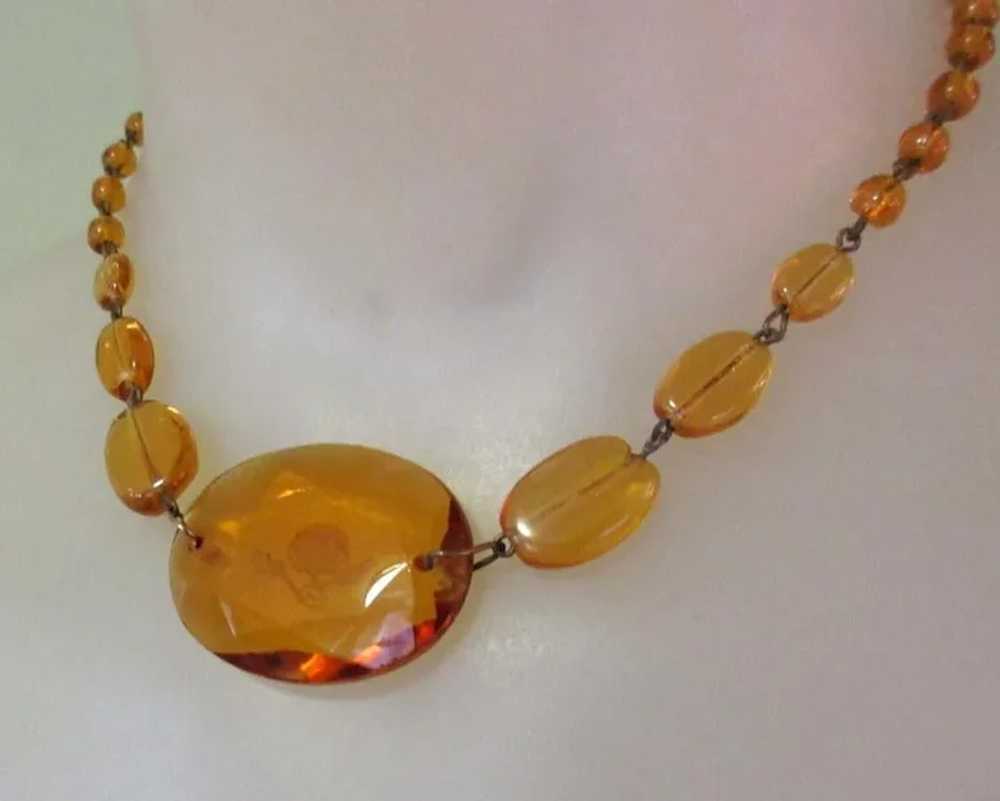 Intaglio Glass Necklace, Art Deco Czech - image 3