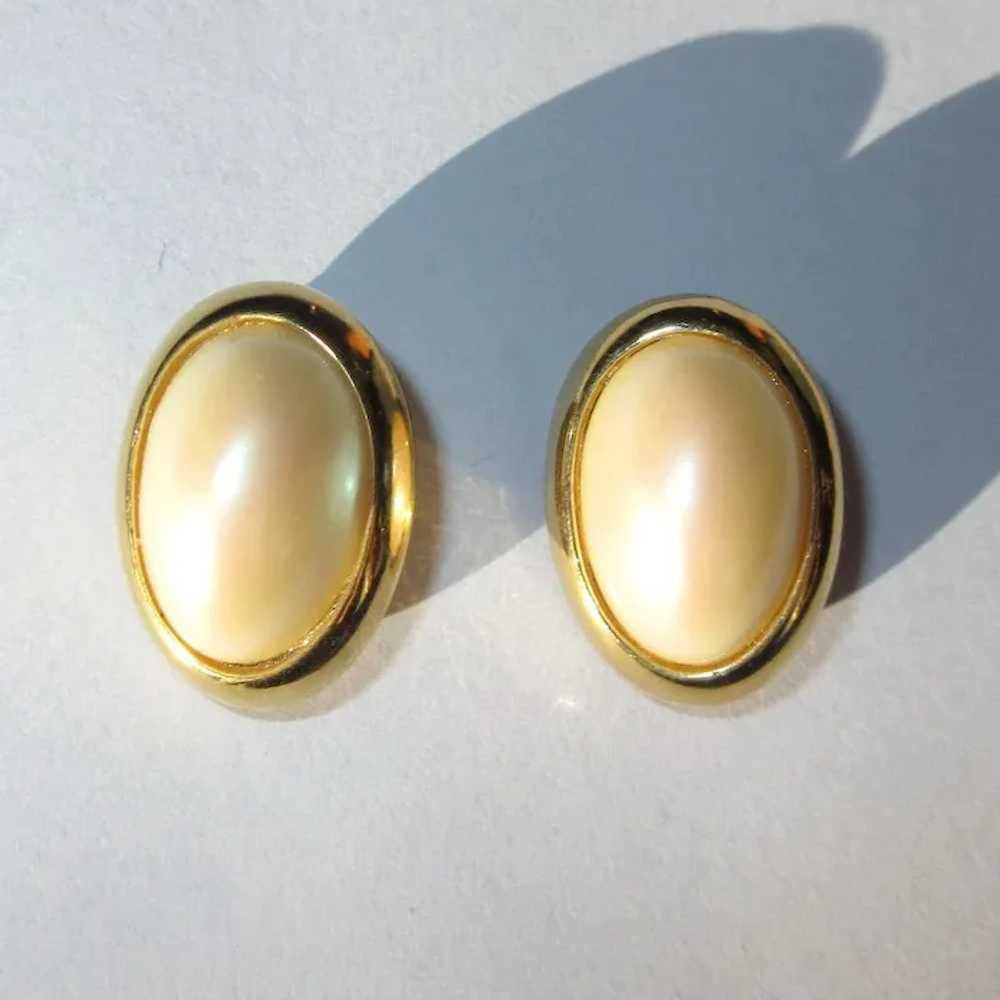 Vintage Earrings, Faux Pearl Clip on, 80's - image 3