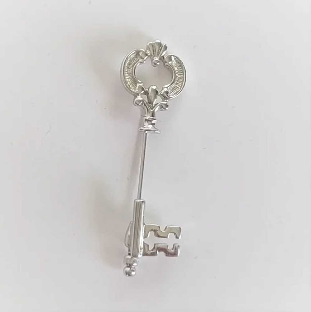 Skeleton Key Fleur-De-Lis Stick Pin by Avon in Si… - image 5