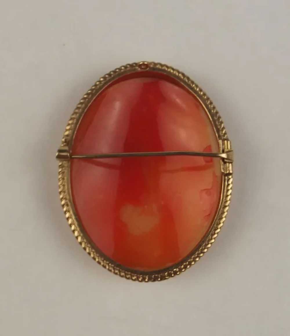 1992 9ct Yellow Gold Cameo Brooch - image 2